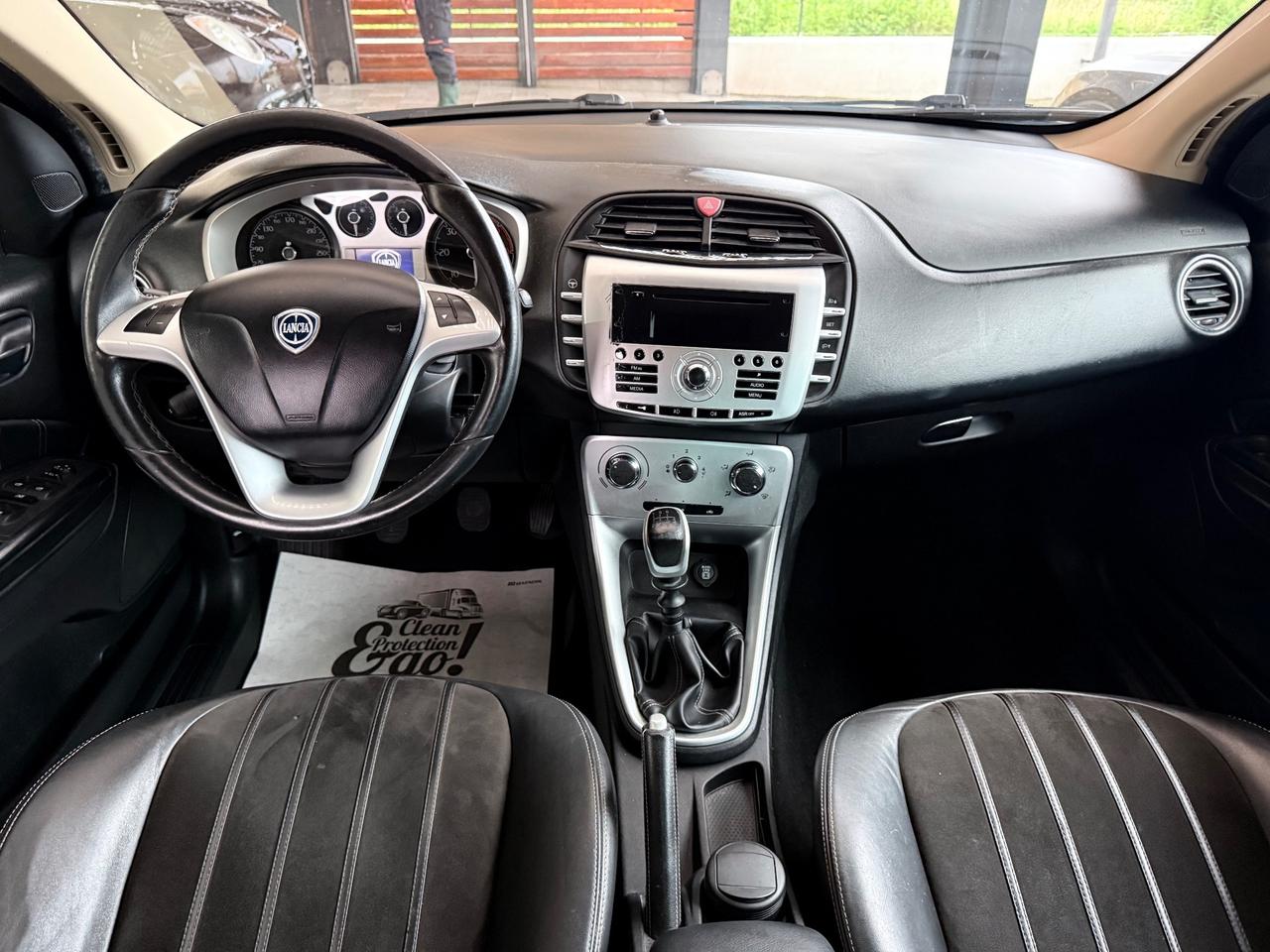 Lancia Delta 1.6 MJT DPF Oro