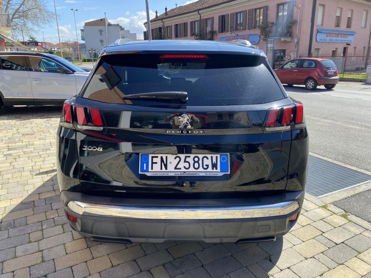 Peugeot 3008 BlueHDi 130 S&S NAVI-APP-RETROCAMERA