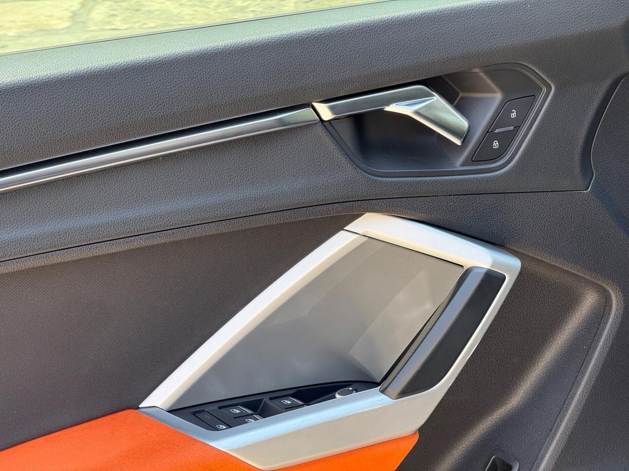 AUDI Q3 2.0 40 TDI 190 CV QUATTRO S-TRONIC TETTO