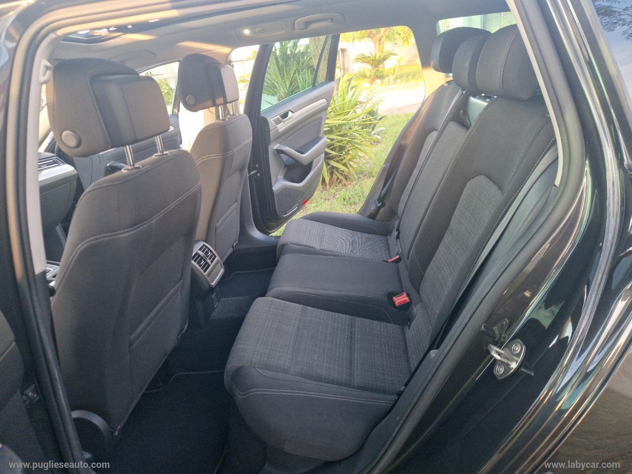VOLKSWAGEN Passat Var. 2.0 TDI DSG Business TETTO