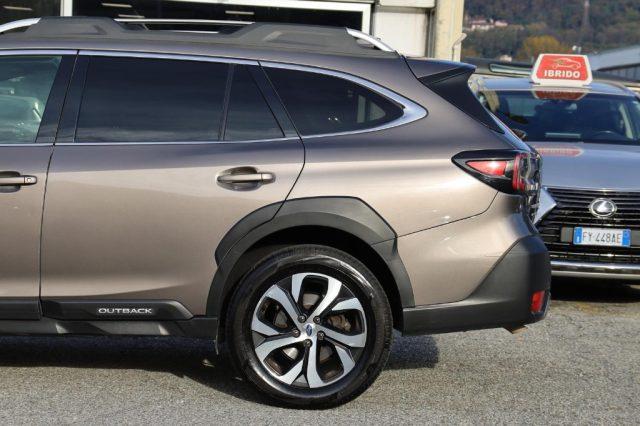 SUBARU OUTBACK 2.5i Lineartronic Premium