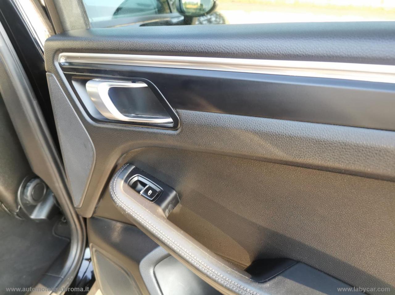 PORSCHE Macan 2.0 RATE AUTO MOTO SCOOTER