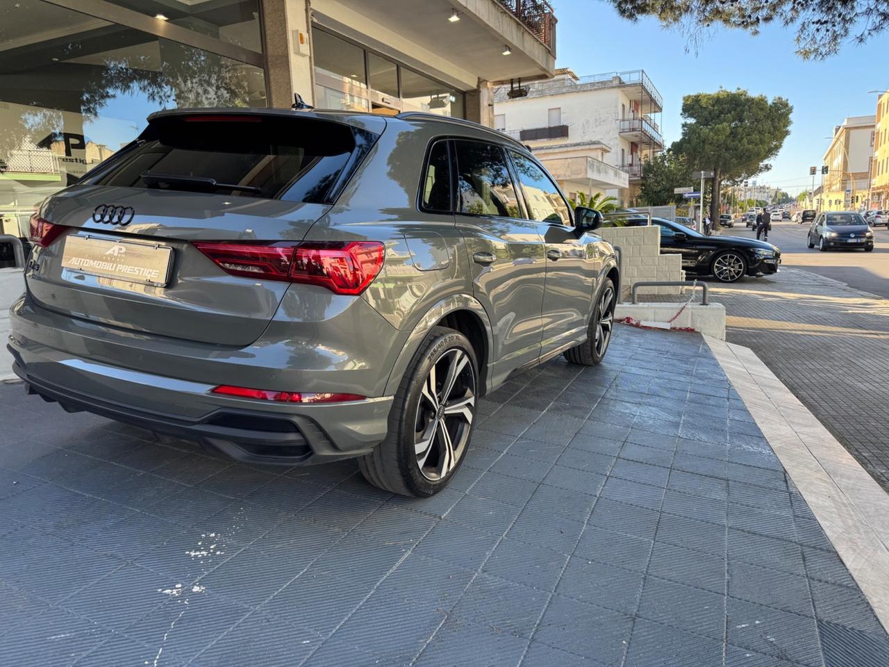 Audi Q3 35 TDI S tronic line edition