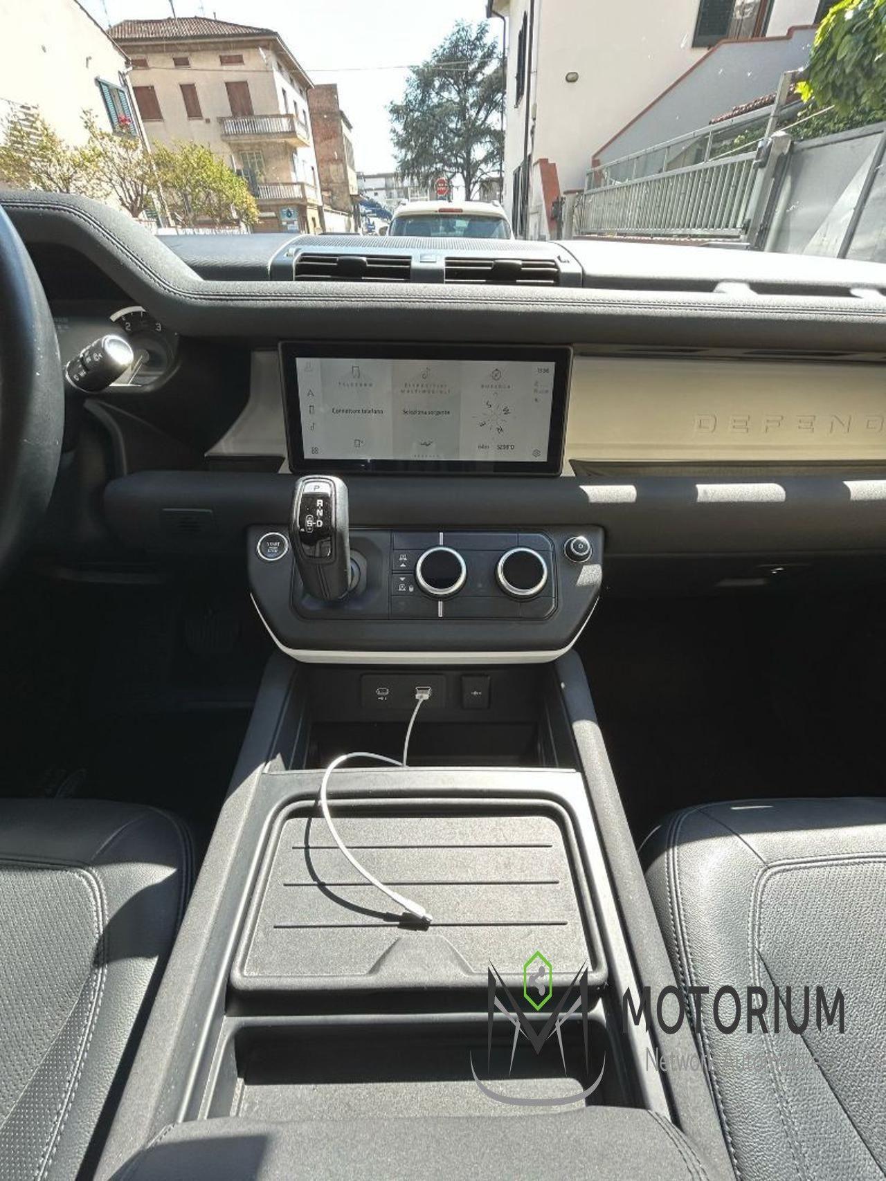 Land Rover Defender 110 3.0D 200 CV AWD-NO OBBLIGO FINANZIAMENTO-