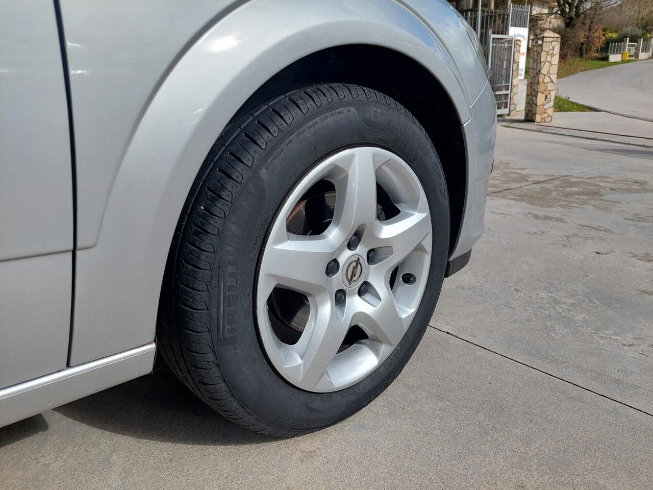 Opel Astra SW 1.7 CDTI 101CV 5 porte Enjoy