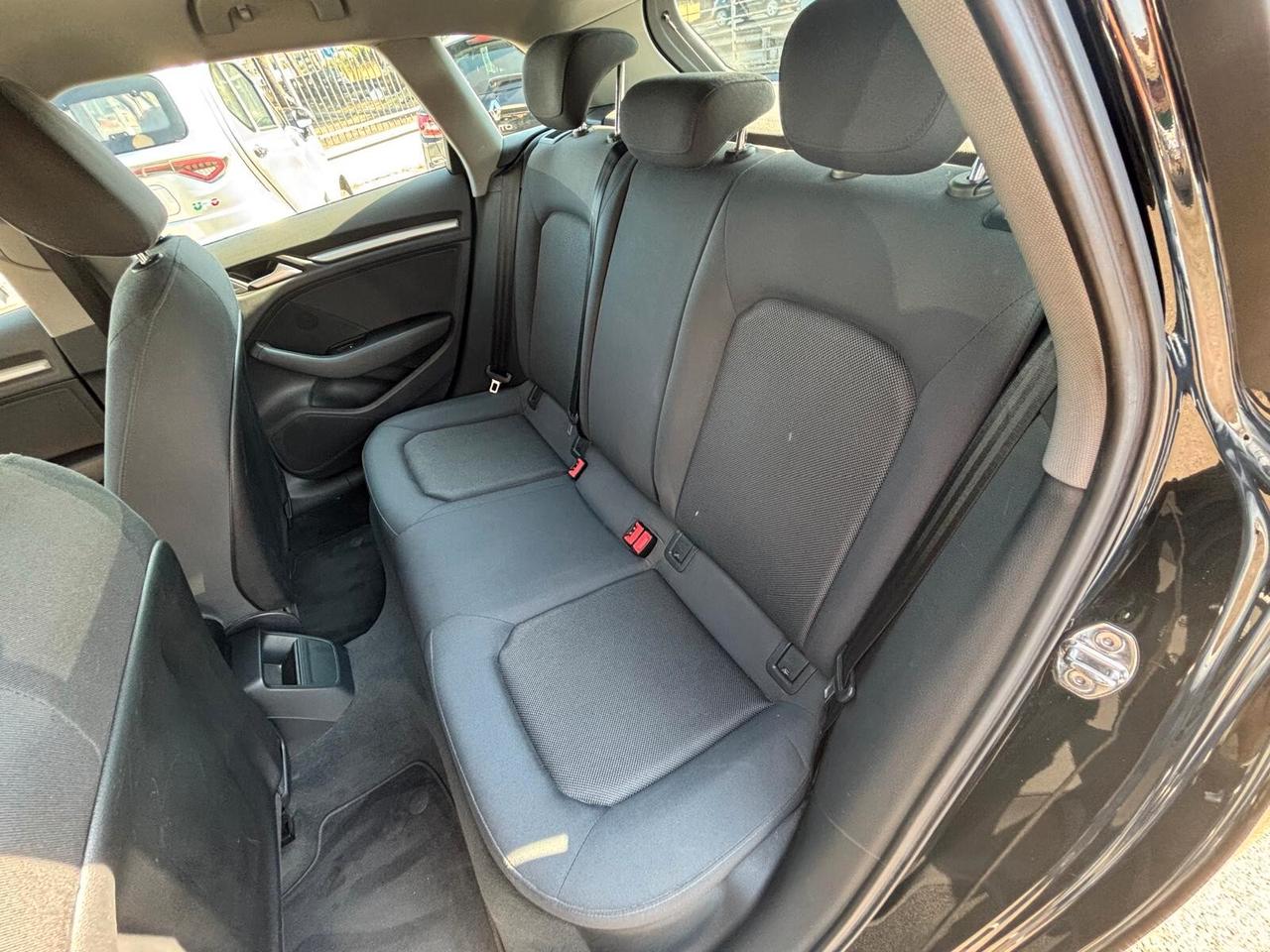 Audi A3 SPB 1.6 TDI 116 CV S tronic Sport