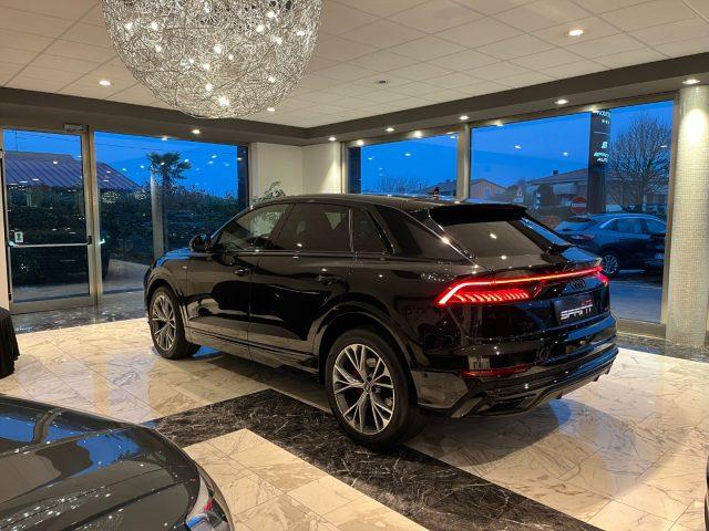 AUDI Q8 50 TDI 286CV QUATTRO TIPTRONIC S-LINE BLACK