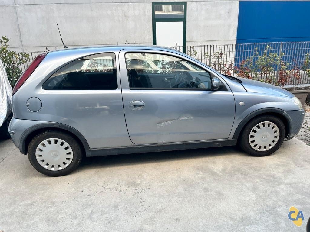 Opel Corsa 1.0 - OK NEOPATENTATI