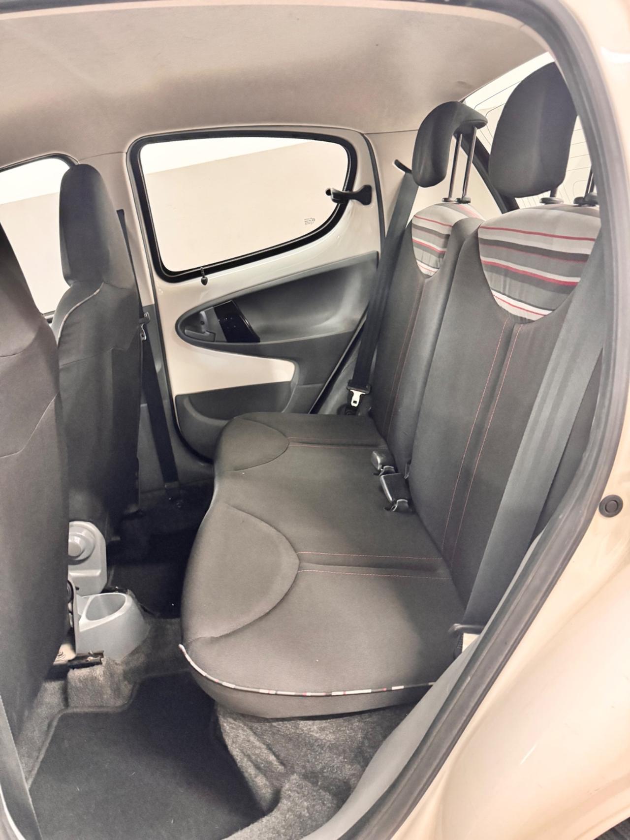 Citroen C1 1.0 68 Cv 5 Porte Seduction - 12/2011