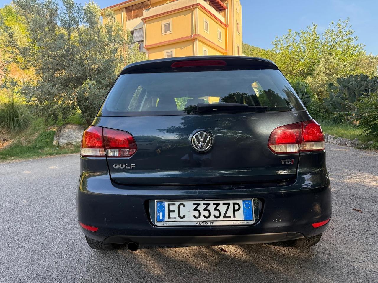Volkswagen Golf 1.6 TDI DPF 5p. Highline