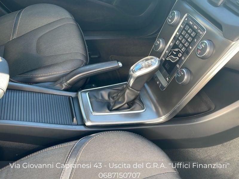 Volvo V40 Cross Country D3 Geartronic Momentum