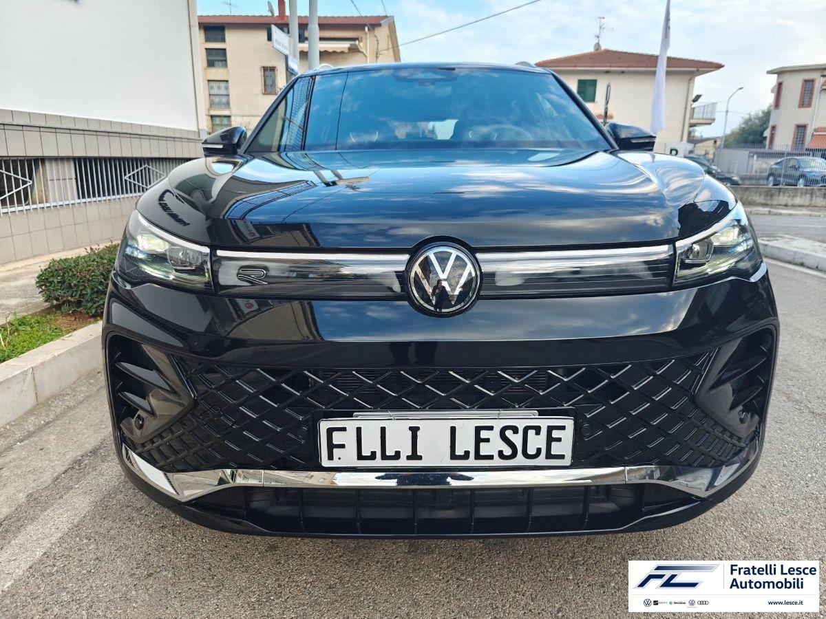 VOLKSWAGEN - Tiguan 2.0 tdi R-Line Plus 150cv dsg (Esposizione Piano Lago))