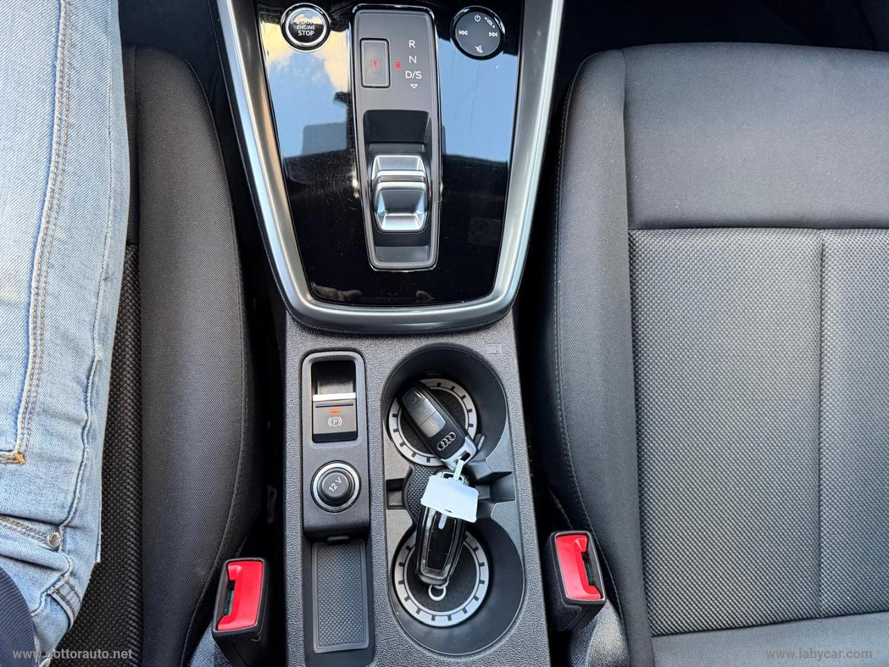 AUDI A3 SPB 35 TDI S tronic S-LINE