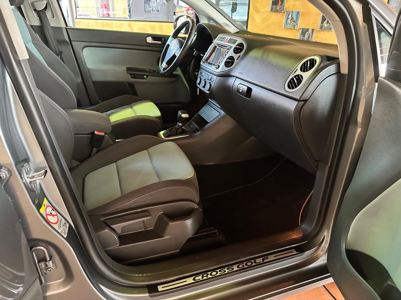 Volkswagen Golf Plus Cross 1.4 16V TSI DSG 140cv