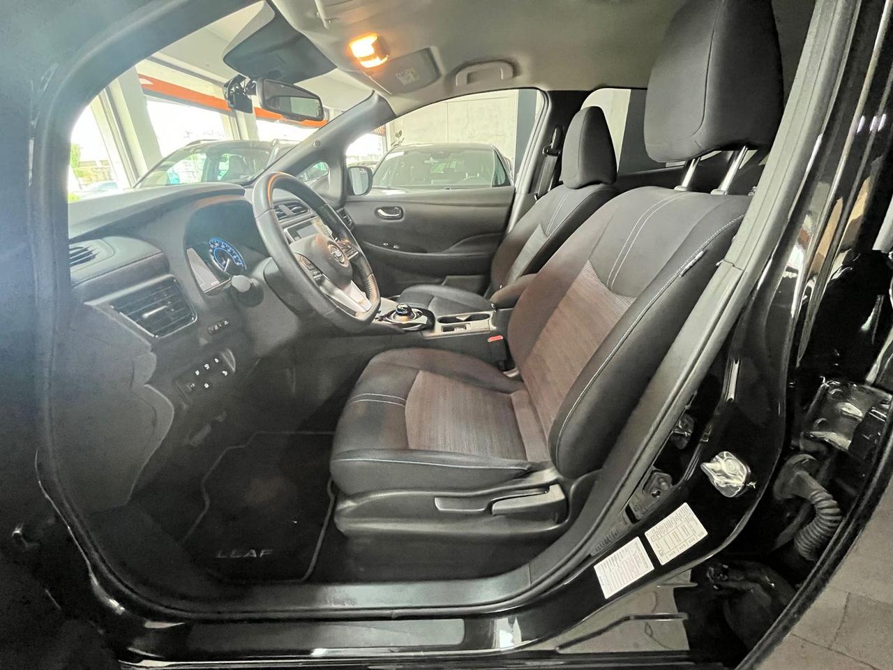 Nissan Leaf N-Connecta 62 kWh e+  #5828
