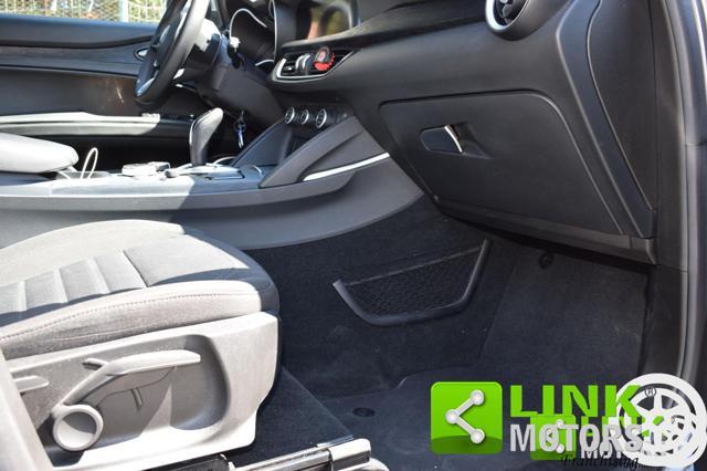 ALFA ROMEO Stelvio super business