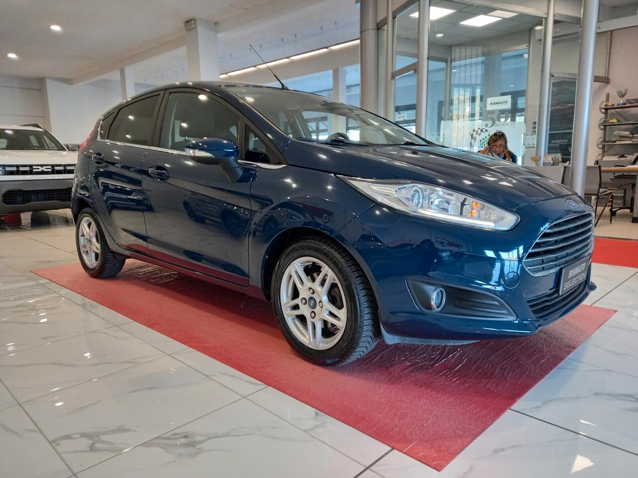 Ford Fiesta 1.4 5p. 40.000 Km GPL Titanium