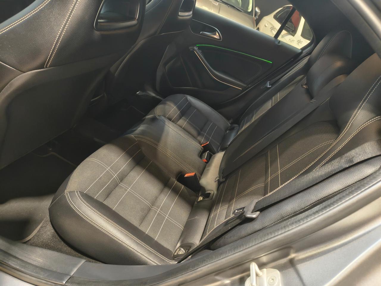 Mercedes-benz A 200 d Sport 2.2 136 CV