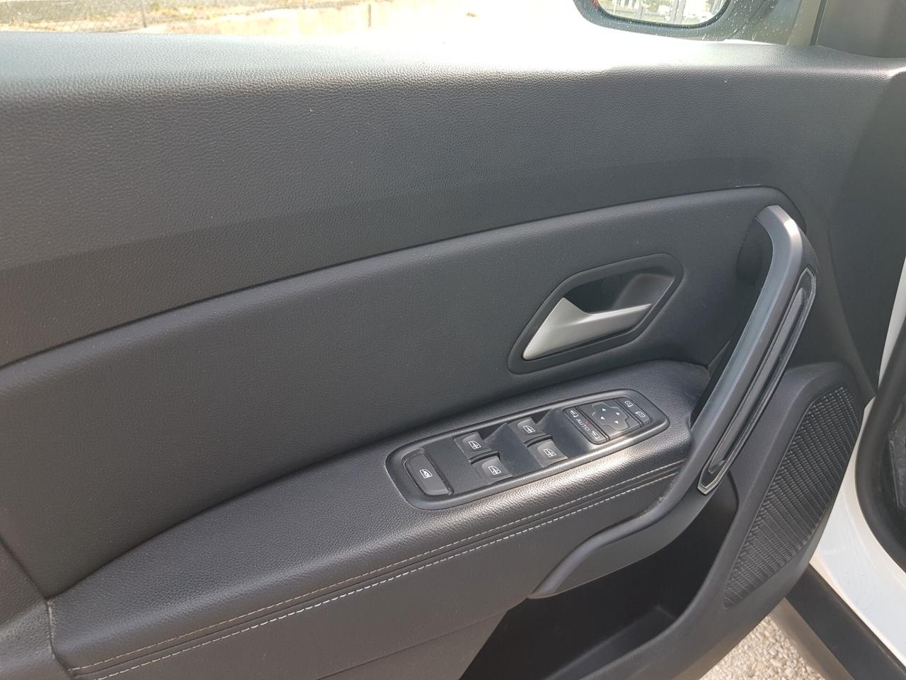 Dacia Duster Eco-G 100 CV Essential
