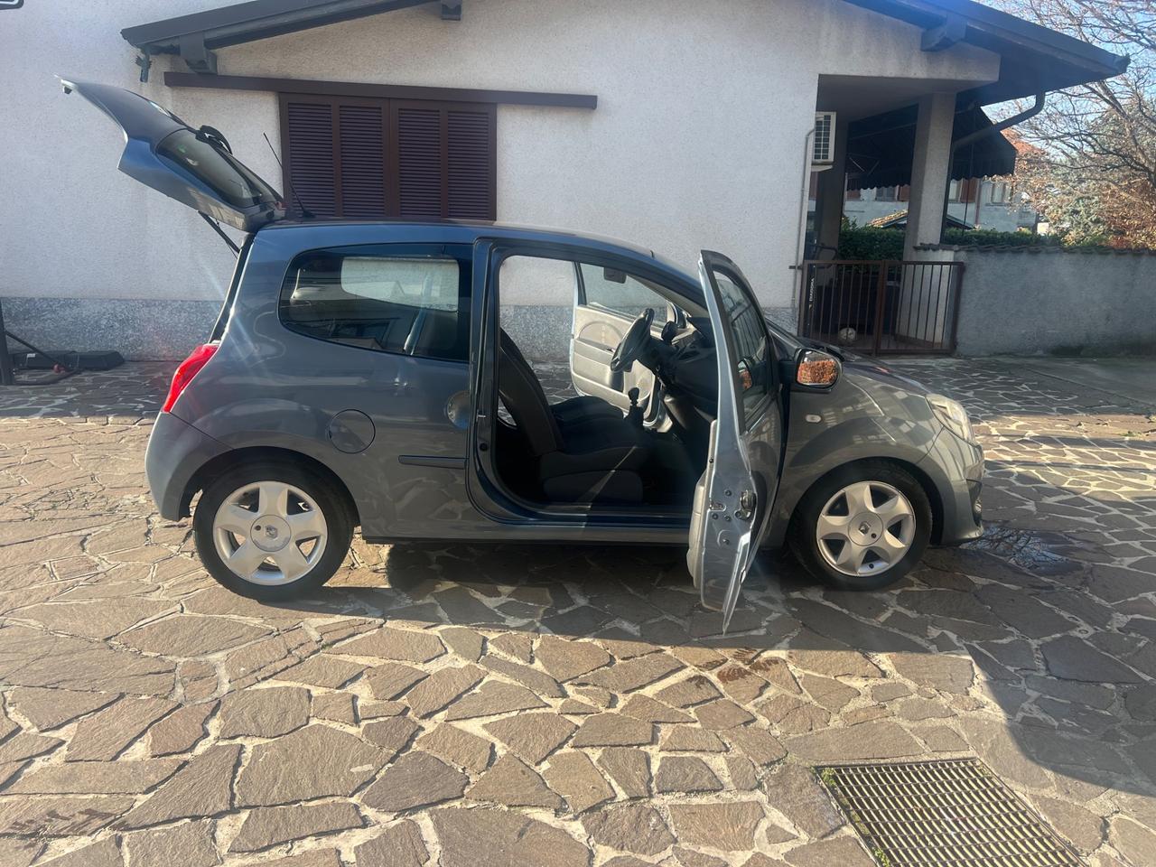 Renault Twingo 1.2 16V TCE Dynamique