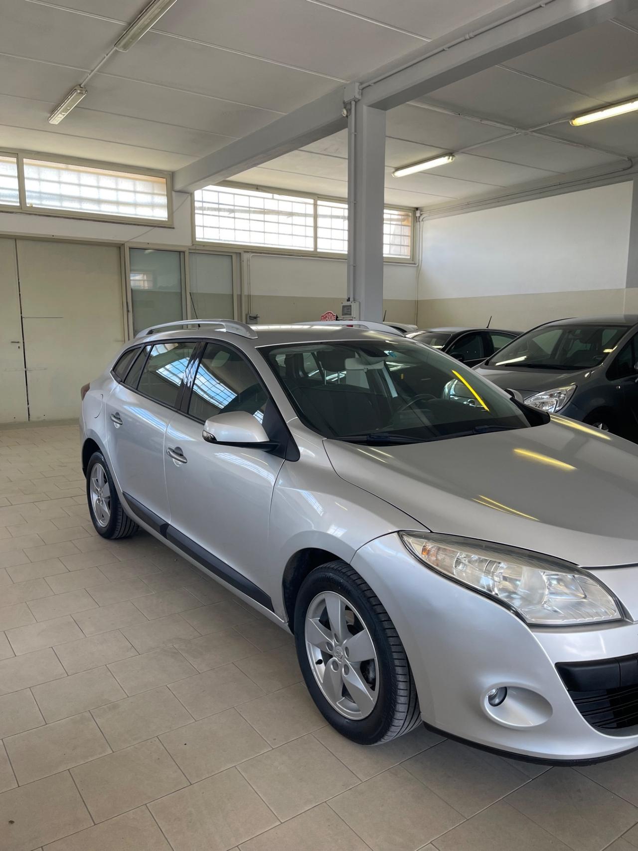 Renault Megane Mégane 1.5 dCi 110CV Dynamique