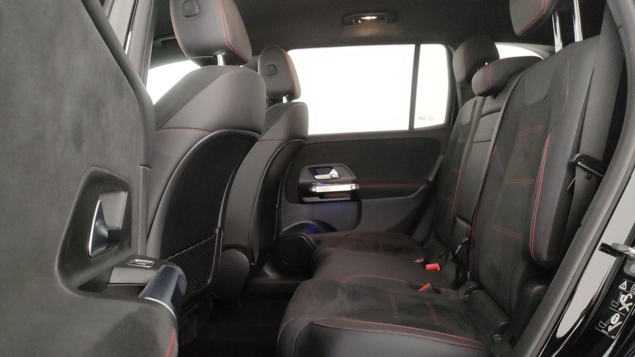 Mercedes-Benz GLB 200 d AMG Line Premium auto
