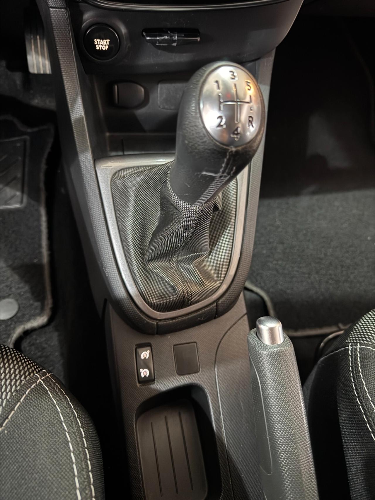 Renault Clio 1.2 75CV GPL New Model Live OK NEOPATENTATI