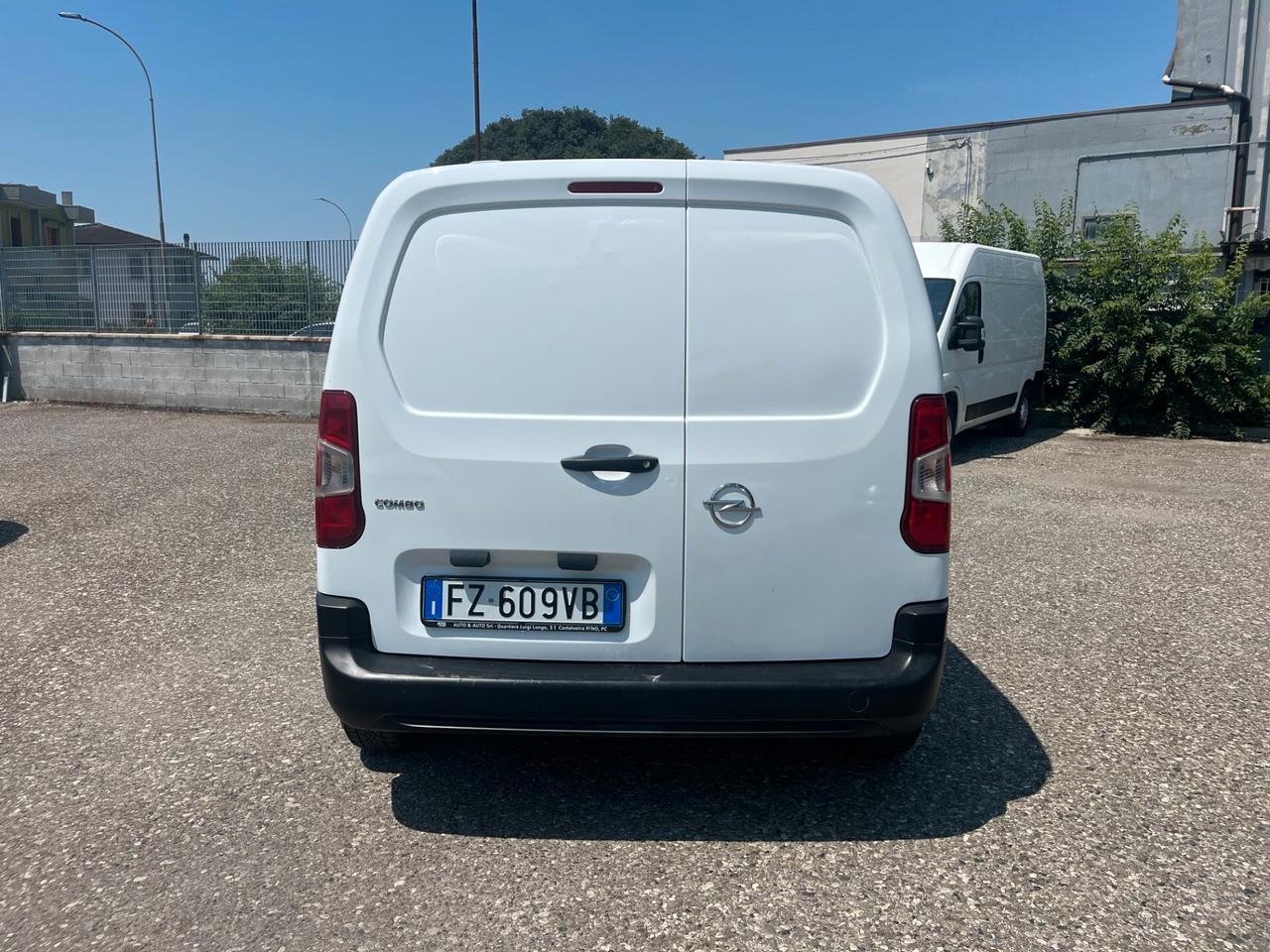 Opel Combo 1.5 Diesel 100cv S&S L1 650KG MT5