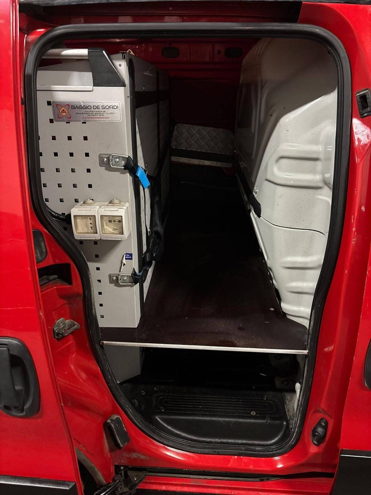 Fiat Fiorino 1.3 MJT 95CV Cargo Adventure