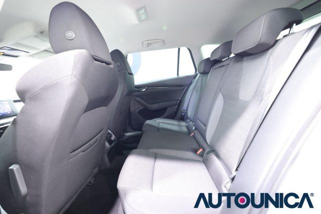 SKODA Octavia 1.0 E-TEC DSG WAGON STYLE FARI LED AUTOMATICA