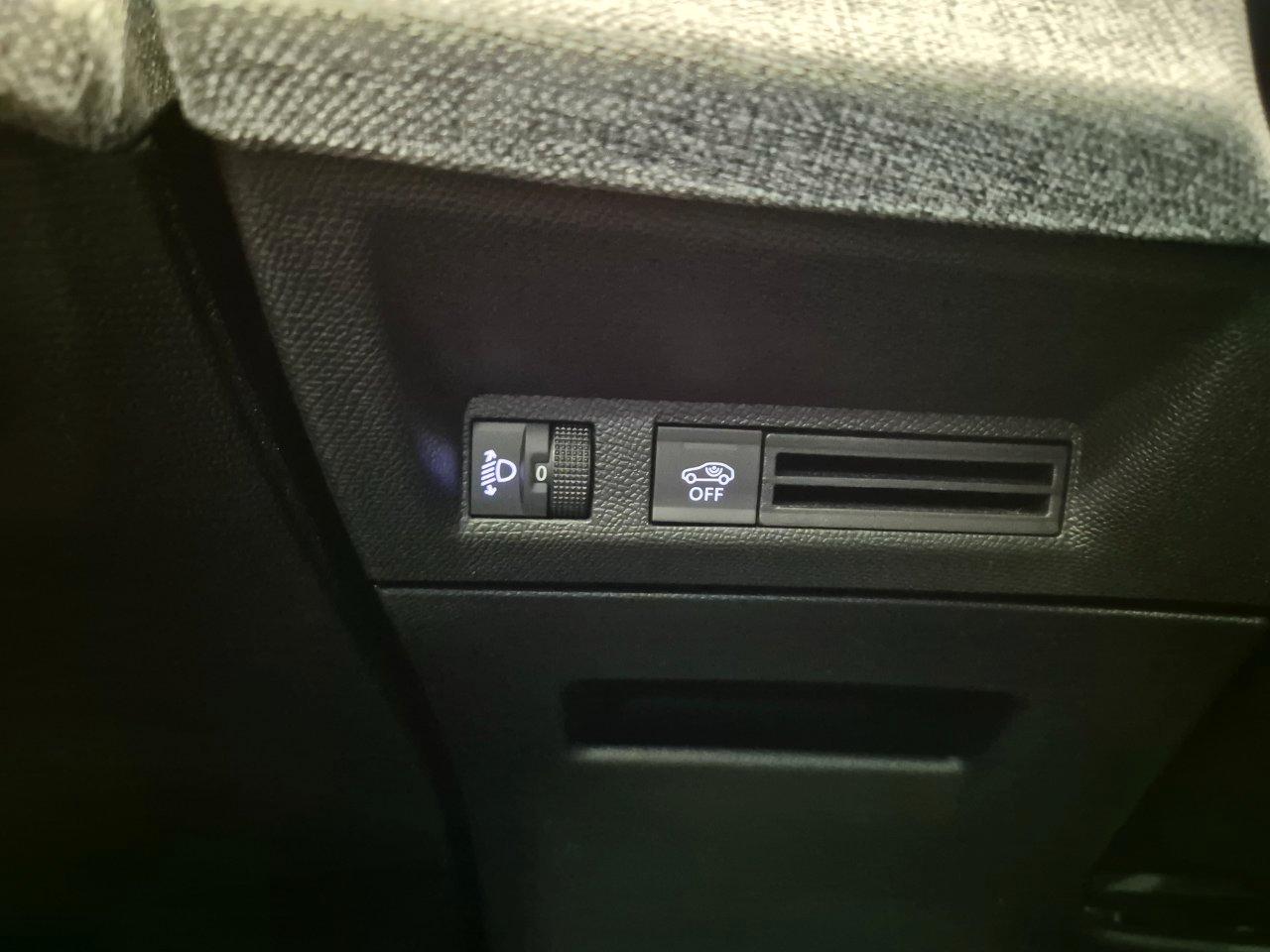 PEUGEOT 3008 Hybrid 145 e-DCS6 Panoramic Pack IN PROMO