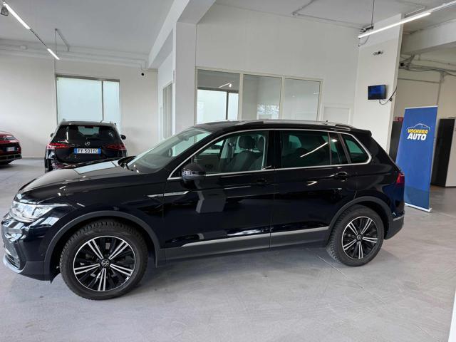 VOLKSWAGEN Tiguan 2.0 TDI 150 CV SCR DSG Elegance