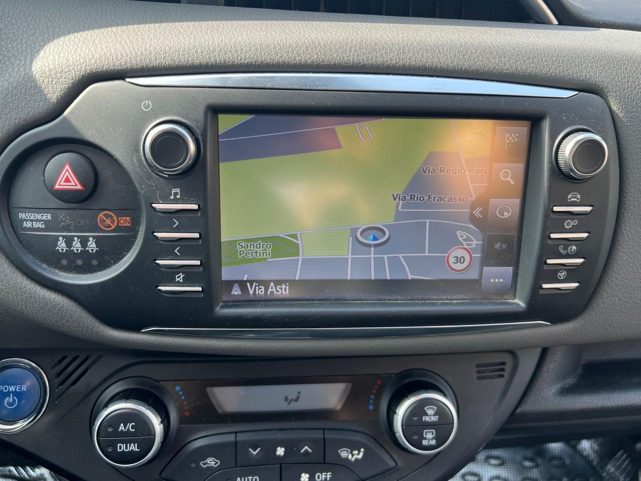 Toyota Yaris Active 1.5 VVT-i HEV #9713