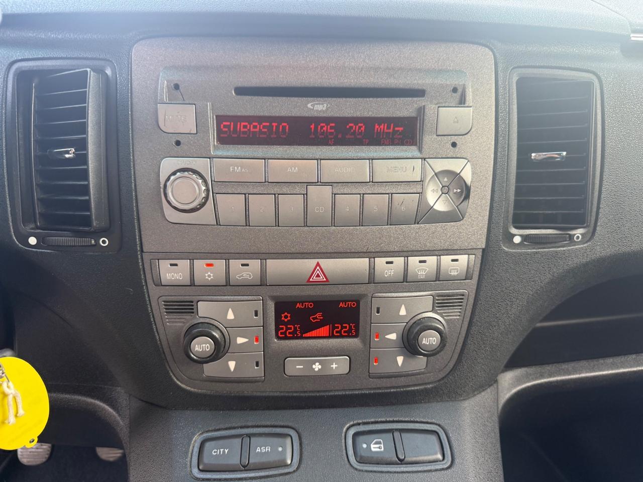 Lancia MUSA 1.4 8V Ecochic (GPL) Platinum