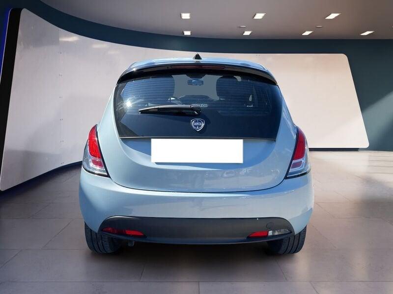Lancia Ypsilon NUOVA My24 402 Oro 1.0