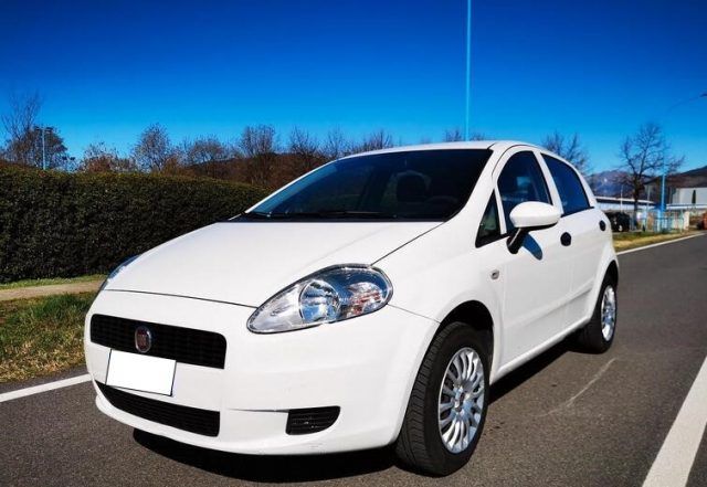 FIAT Punto 1.4 8V 5 porte Easypower Street