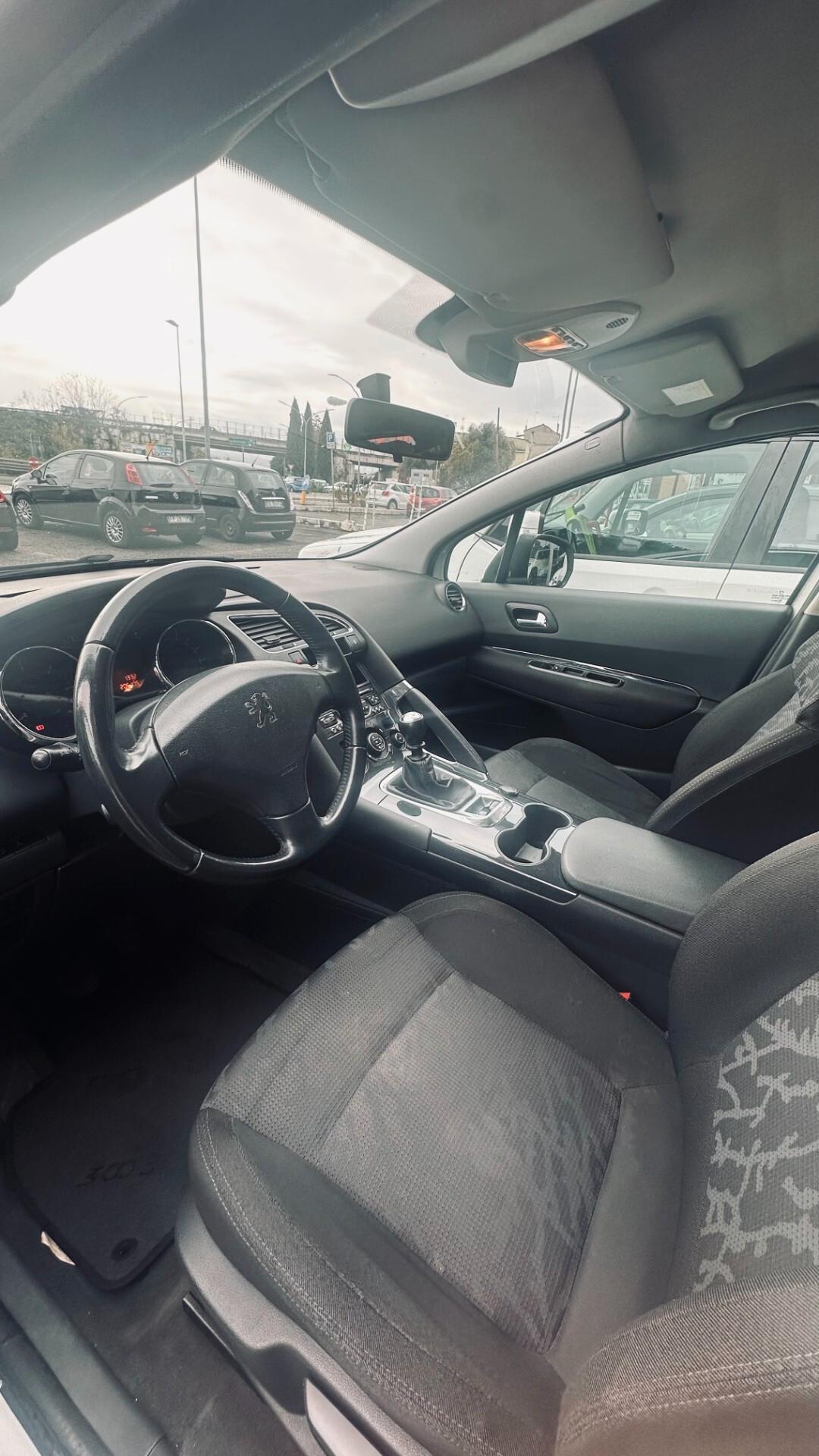 Peugeot 3008 1.6 HDi 110CV Business
