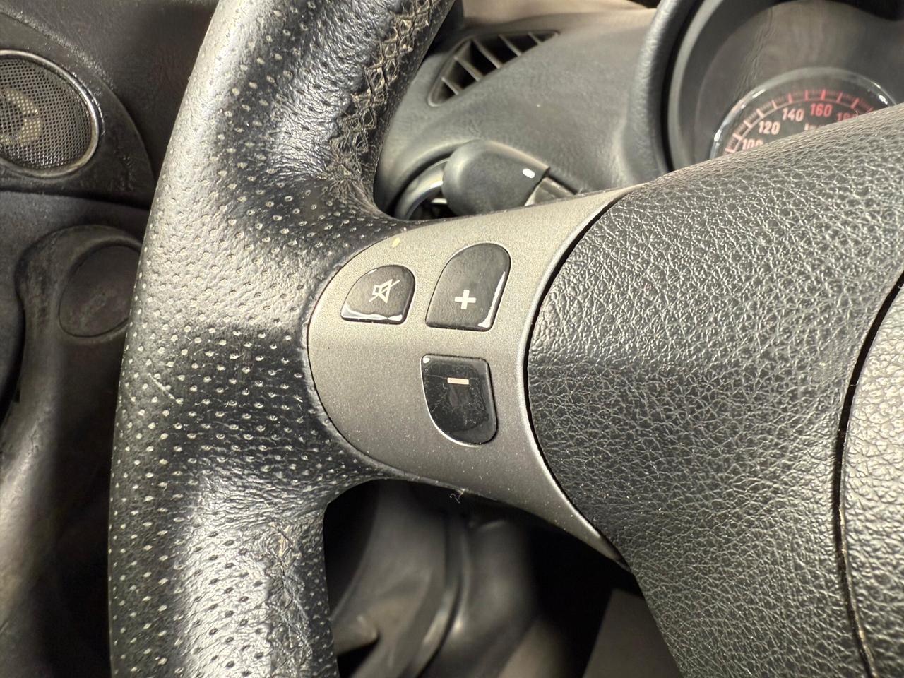 Alfa Romeo 147 1.6 16V TS 5 porte Exclusive NEOPATENTATI