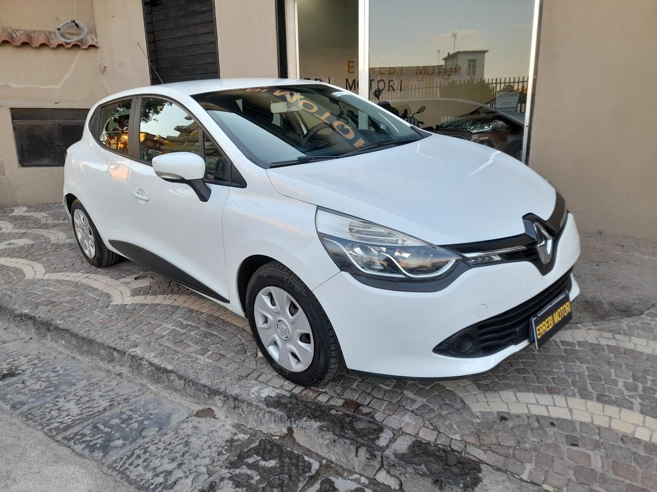 Renault Clio 1.2 75CV GPL 5 porte