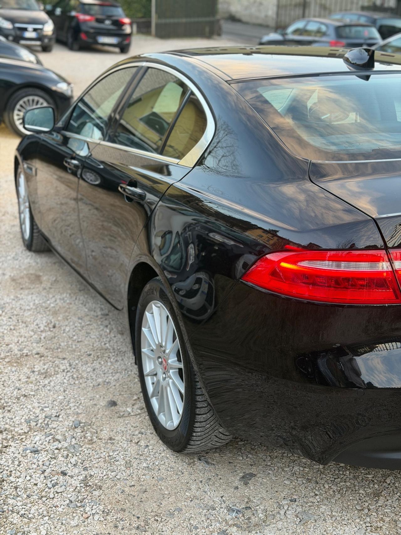 Jaguar XE 2.0 D PRESTIGE KMCERT UNICOPR FULLED