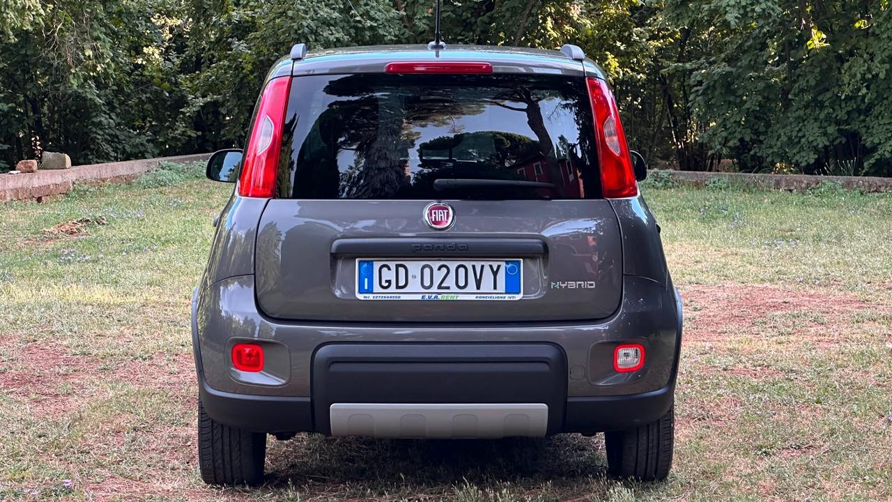 Fiat Panda 1.0 Hybrid City Life 2021 neop LEGGI TESTO