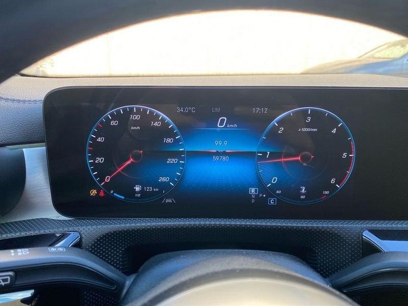 Mercedes-Benz Classe A A 180 d Premium Night edition auto