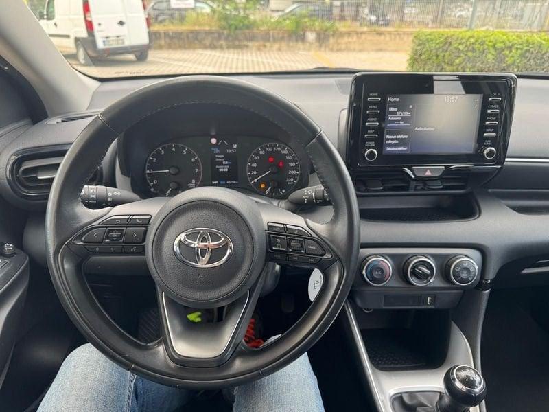 Toyota Yaris 1.0 VVT-i Benzina 72cv 5 porte Active