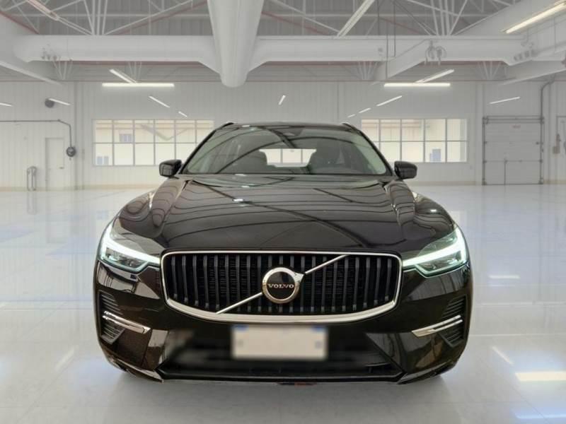 VOLVO XC60 B4 D AUTOMATICO CORE SUV