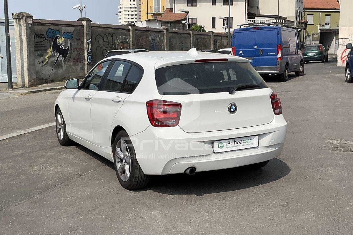 BMW 116i 5p. Joy
