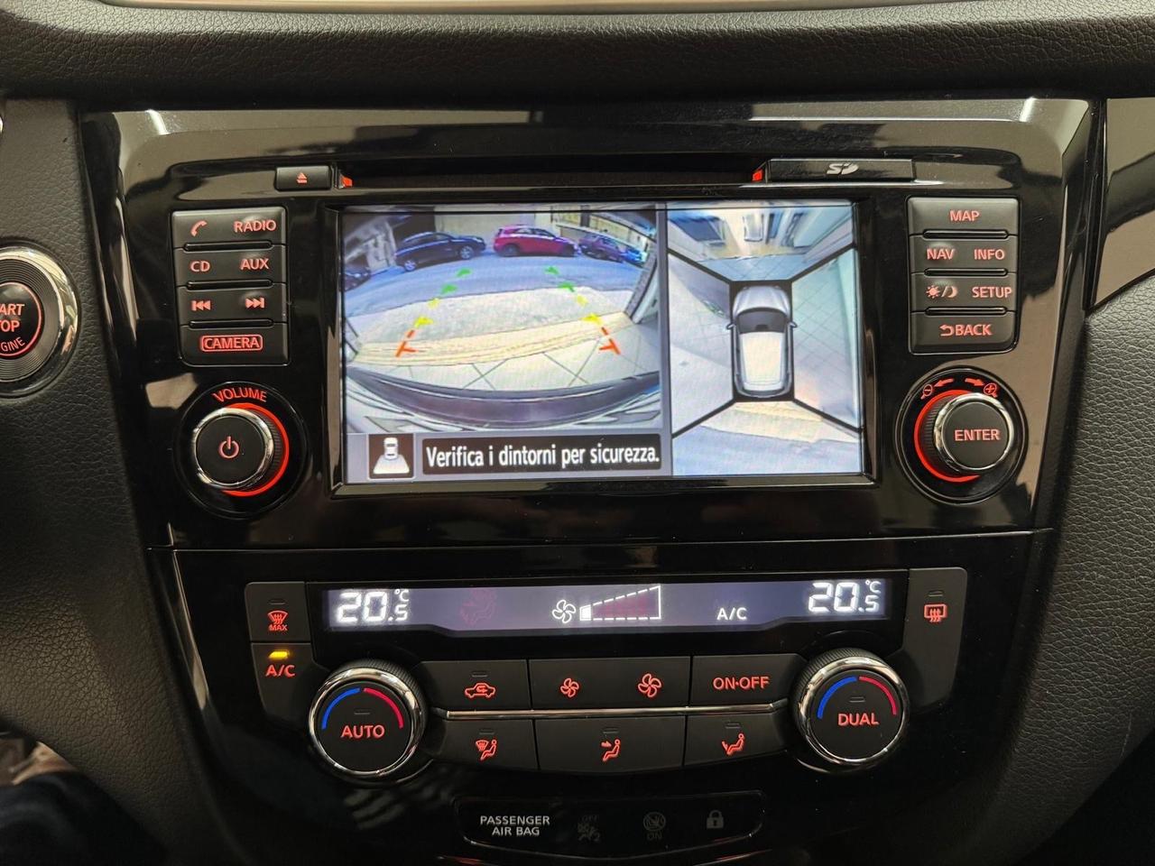 Nissan Qashqai 1.5 dCi 110/CV Allestimento Tekna
