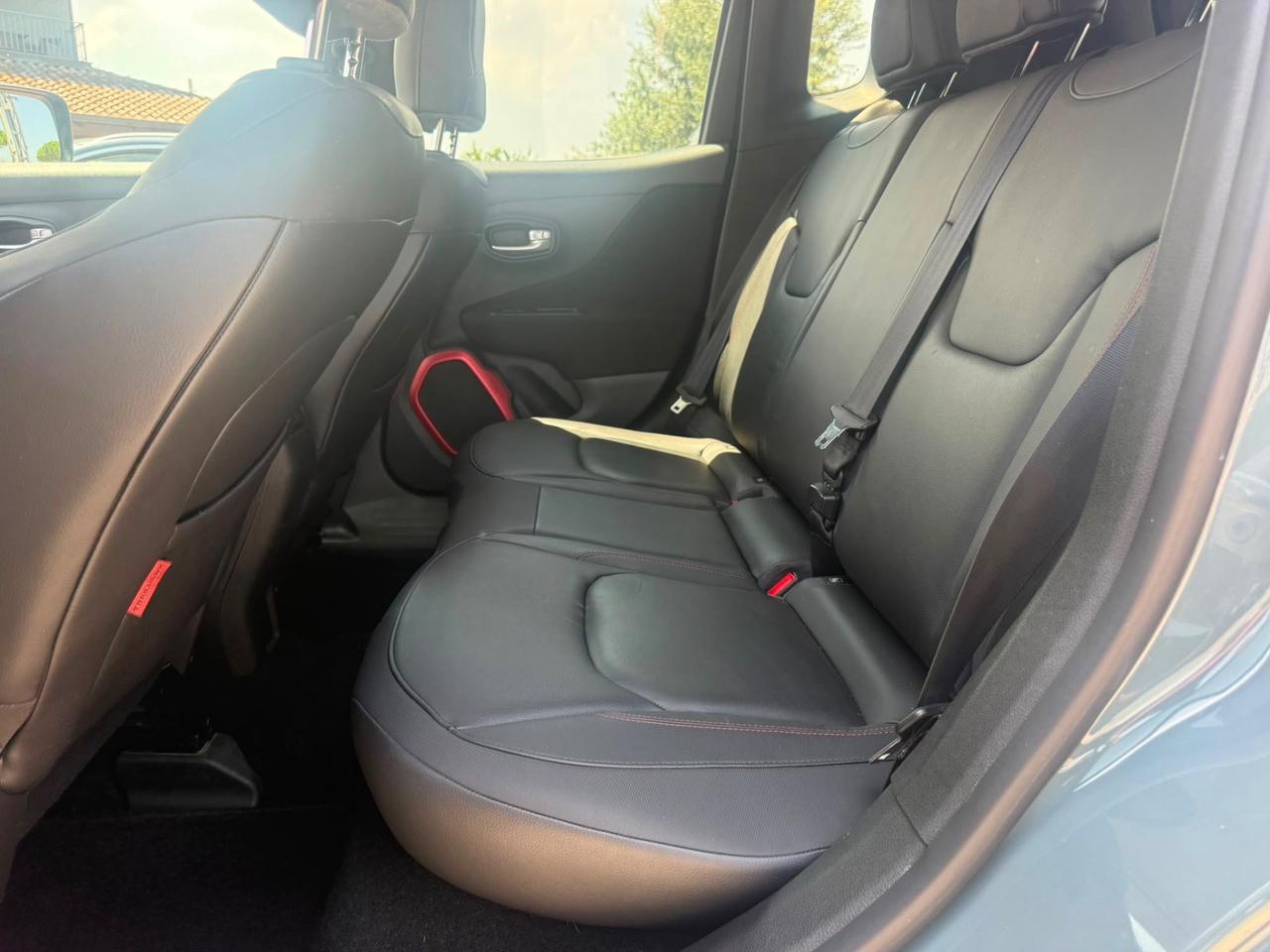 Jeep Renegade 2.0 Mjt 170 cv Trailhawk