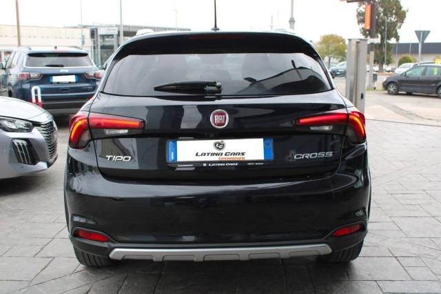 Fiat Tipo 1.0 Cross 100cv con Navigatore