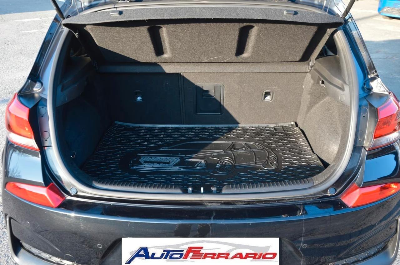 Hyundai i30 PERFORMANCE 19" APPLE CAR PLAY SENS PARK RETROCAMERA KEYLESS ACCESS VOLANTE RISCALDATO