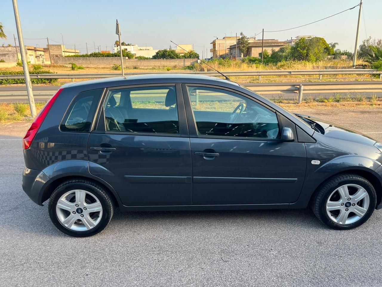 Ford Fiesta 1.4 TDCi 5p. Titanium 2008
